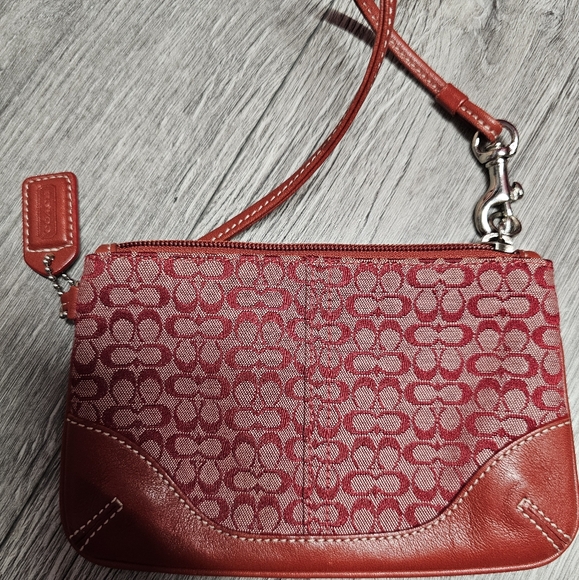 Coach Bags Red Signature Logo Leather & Canvas Wristlet Coin Purse - Picture 5 of 8